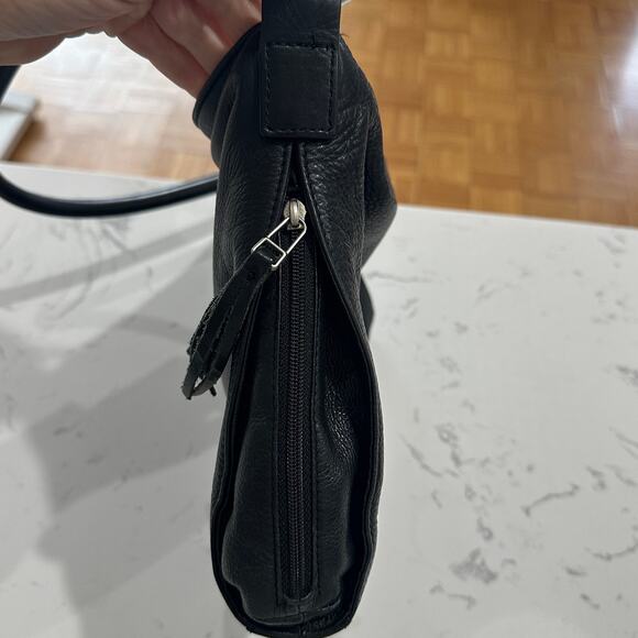 SVEN Berkeley USA Pebbled Black Leather Minimalist Shoulder Hobo Bag, EUC - Picture 5 of 6